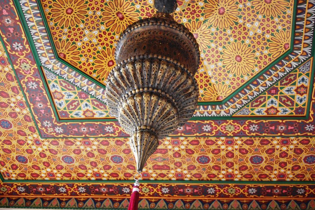 Riad Viva Marrákes Kültér fotó Ceiling of the mosque